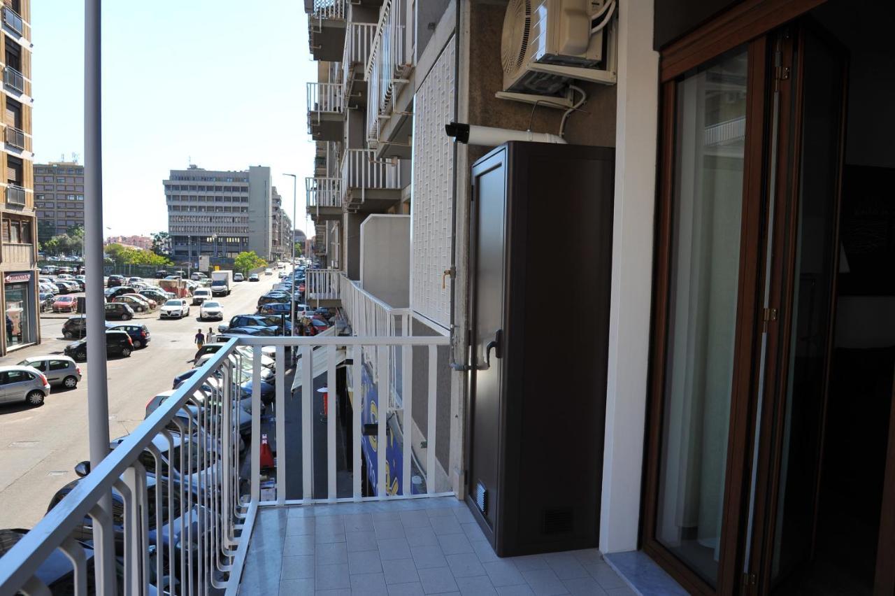 Home 22 Appartamento In Centro Storico - 카타니아 외부 사진
